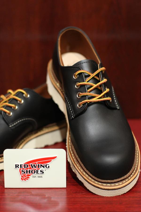 RED WING レッドウィング ラウンドトゥ・ローカットワークブーツ 8002